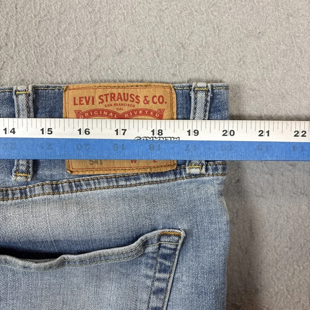 Levis please check